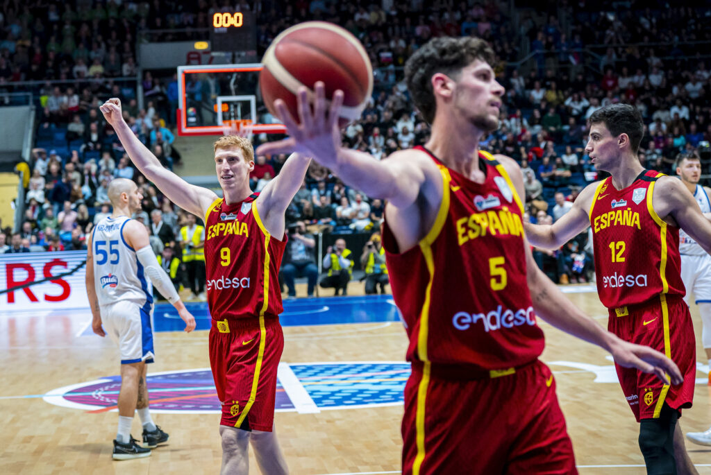 España vs Eslovaquia